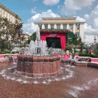 Фонтан на площади Тверской :: Дмитрий Никитин