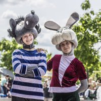 Волк & Заяц на Тираспольской фотосушке 2025 :: Коля Лукашов