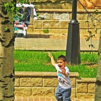 Июнь...Радость малыша! :: Владимир 