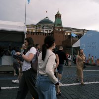 На Книжном фестивале :: Сергей Золотавин