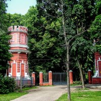 Парадные ворота :: Анатолий Колосов