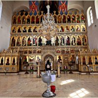 Иконостас храма Всех Святых памяти павших в годы Первой мировой войны. :: Валерия Комова