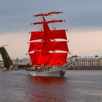 Репетиция  ( Алые паруса ) :: skijumper Иванов