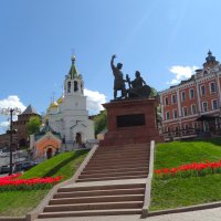 Памятник Минину и Пожарскому, у кремля :: svk *