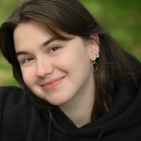 Уличный портрет. :: Андрей В.