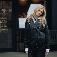 Анна :: Лилия .