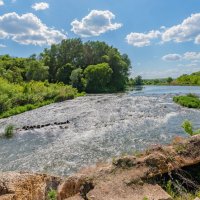 **** :: Виталий Емельянов