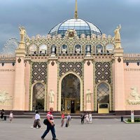 Павильон «Казахстан» на ВДНХ. :: Татьяна Помогалова