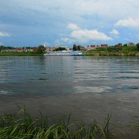 На берегу Оки. :: Михаил Колосов 