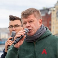 Комментаторы :: Александр 