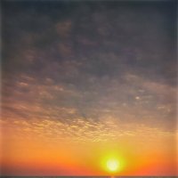 Бросание камней в море на закате.. :: AZ east3