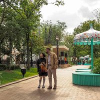 Городская Зарисовка :: юрий поляков