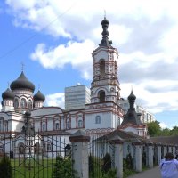 Храм великомученика Димитрия Солунского на Благуше. :: Oleg4618 Шутченко Храм великомученика Димитрия Солунского на Благуше. :: Oleg4618 Шутченко