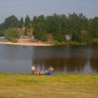 Косари на берегу Горьковского моря. :: Руслан Веселов Косари на берегу Горьковского моря. :: Руслан Веселов