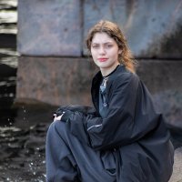 Улови взгляд незнакомки! :: Валерий Паршин