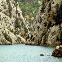 Среди скал :: Юрий. Шмаков