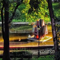 Домик на лебяжьем пруду :: Василий Королёв