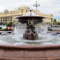 фонтаны в городе :: Олег Лукьянов