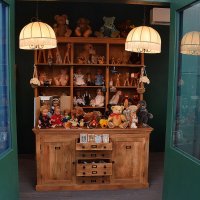 Место, где продают несбывшиеся мечты. :: Татьяна Помогалова