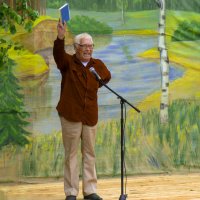 Удмуртия - Е.Е. Загребин читает стихи Олег Поскрёбышев :: Владимир Максимов Удмуртия - Е.Е. Загребин читает стихи Олег Поскрёбышев :: Владимир Максимов