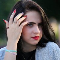 Уличный портрет :: Владимир59 