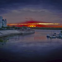 Летний закат на Стрелке :: Петр Фролов