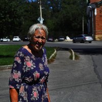 Бабушка, которая всё знает! :: Юрий Гайворонскiий