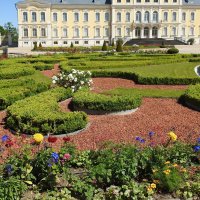 французский парк в Рундале :: ИННА ПОРОХОВА