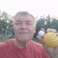 Игрок в петанк. :: Андрей Хлопонин