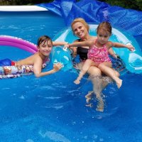 Ната с внуками в бассейне! :: Светлана Хращевская Ната с внуками в бассейне! :: Светлана Хращевская