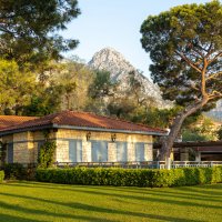 Как хорошо иметь домик в деревне. :: Yuri Chudnovetz Как хорошо иметь домик в деревне. :: Yuri Chudnovetz