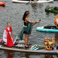 Костюмированный сап-фестиваль на Водоотводном канале в Москве :: Владимир59 Костюмированный сап-фестиваль на Водоотводном канале в Москве :: Владимир59