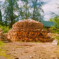 Художественная укладка дров :: Сергей Кочнев