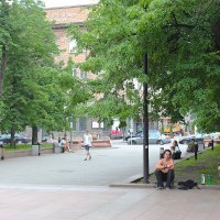 Скейтбордисты на отдыхе :: Василий 