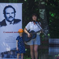 Удмуртия - Кезский район читает стихи Олег Поскрёбышев :: Владимир Максимов