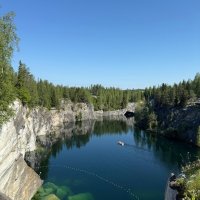 прозрачная вода мраморного карьера :: Сергей Б. прозрачная вода мраморного карьера :: Сергей Б.