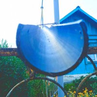 Деревенский водосток. :: Игорь Солдаткин