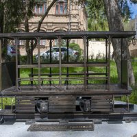 Памятник пятигорскому трамваю :: Gen 