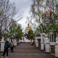 Храмовый комплекс Петра и Павла.. Аллея древних мыслителей :: Gen 