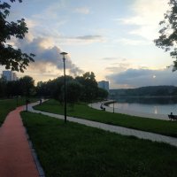 Тихий вечер на пруду :: Андрей Лукьянов Тихий вечер на пруду :: Андрей Лукьянов