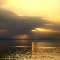 Туманный закат :: Валерий 