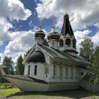 Церковь Троицы Живоначальной :: Серж Show