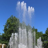 Танцующий фонтан :: Ольга Танцующий фонтан :: Ольга