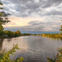 Река Журавка вечером :: Валерий Ткаченко