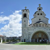 Большой и маленький храмы :: Марина Виноградова