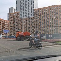 "Ночной волк" на обгоне :: Валерий Иванович