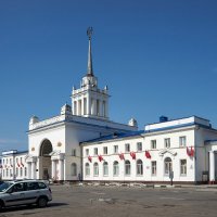 Старый ЖД вокзал Ульяновска :: Олег Манаенков Старый ЖД вокзал Ульяновска :: Олег Манаенков