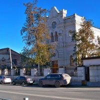 Караимская кенасса в Симферополе :: Валентин Семчишин