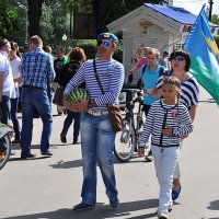 ЗА ВДВ ! А ты принёс свой арбуз ? ! :: Анатолий Колосов