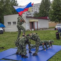 Детский патриотический клуб приветствует спортсменов :: Сергей Цветков Детский патриотический клуб приветствует спортсменов :: Сергей Цветков